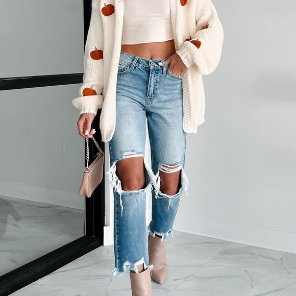 Pumpkin Embroidered Halloween Long Cardigan - Picture 3 of 9